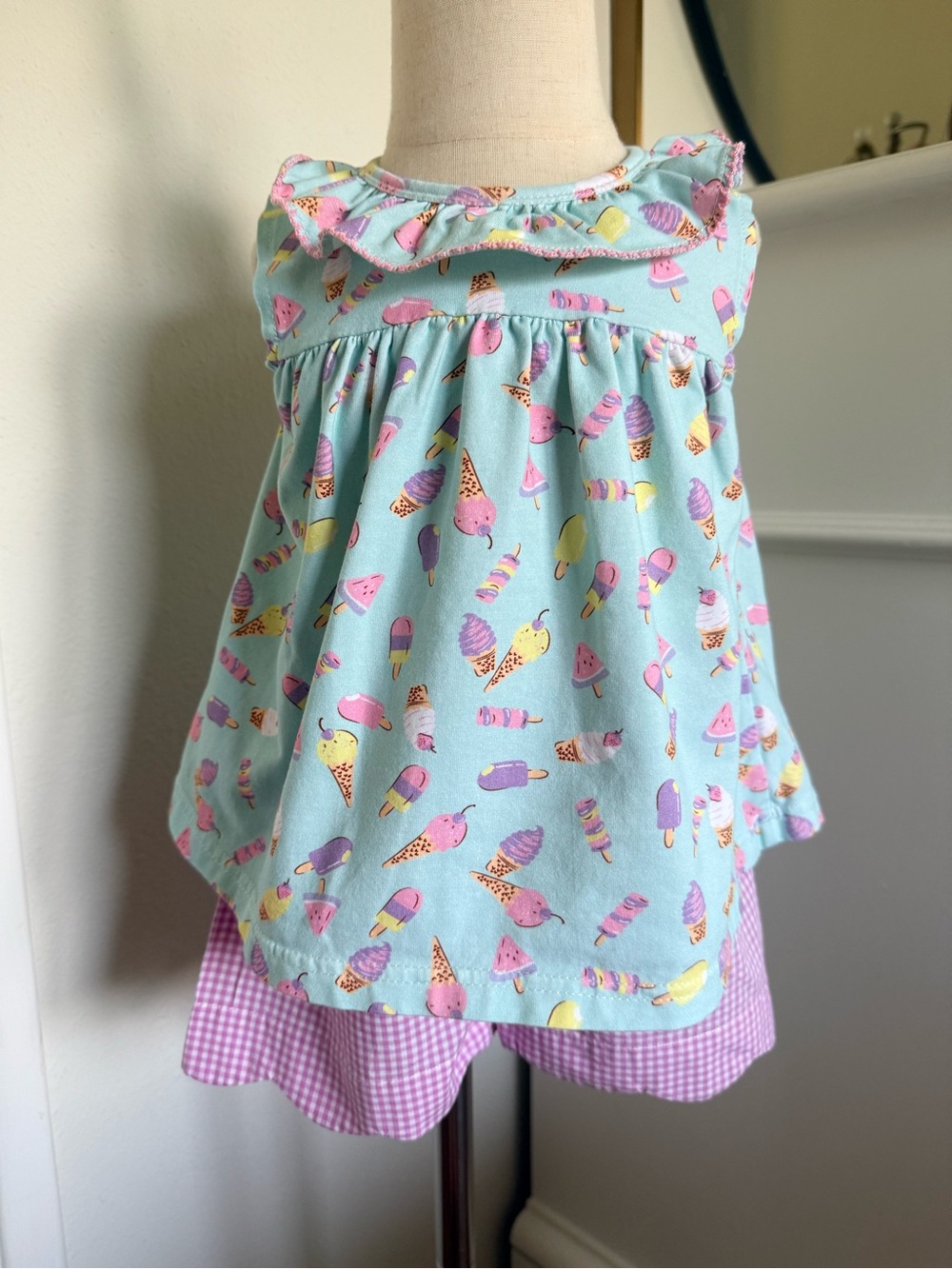 Stitchy Fish Girls 2T Ice Cream Ruffle Top Gingham Shorts Set